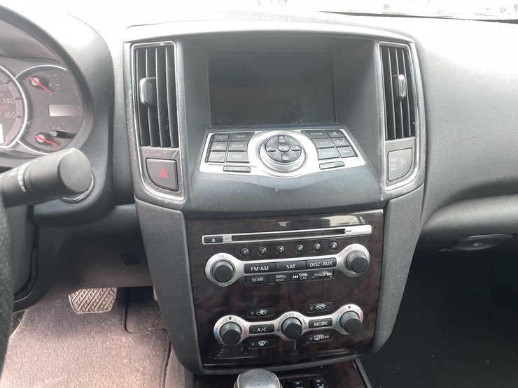 #522-•-2011-nissan-maxima-*non-runner*-(has-mn-title)-(princeton,-mn)-image-13