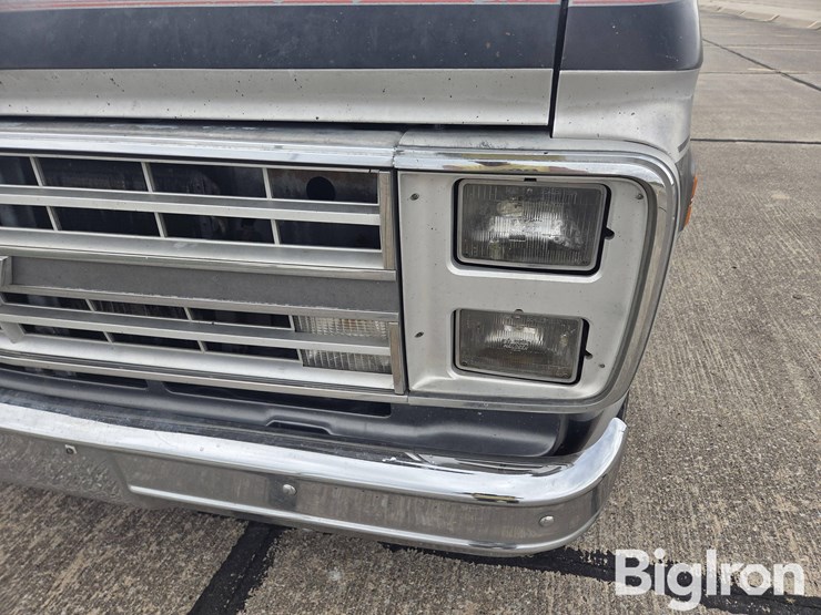 1988-chevrolet-g20-image-10