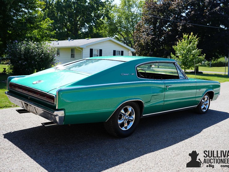 run-#135---1966-dodge-charger-coupe-image-5