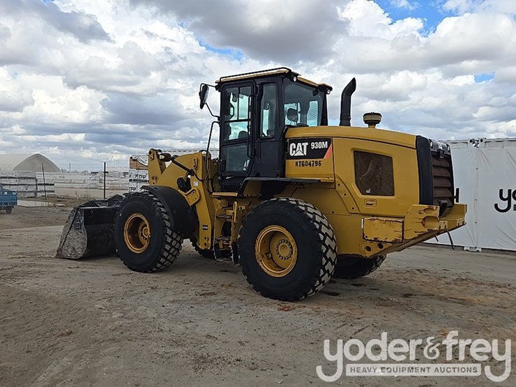 2019-caterpillar-930-image-3