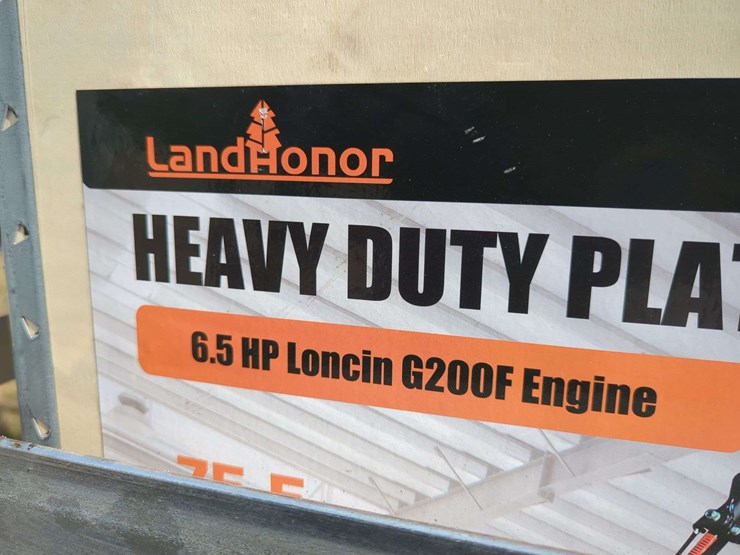 (1)-landhonor-heavy-duty-plate-compactor---6.5-hp-engine-image-4