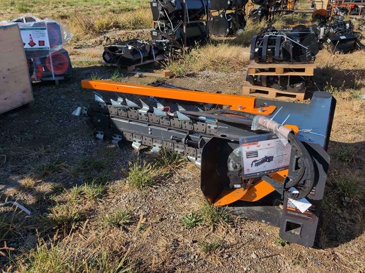 (1)-wolverine-skid-steer-trencher---tcr-12-48h-image-7