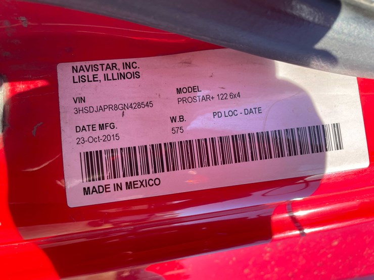 #402-•-2016-international-semi-tractor-(has-wi-title)-(denmark,-wi)-image-93