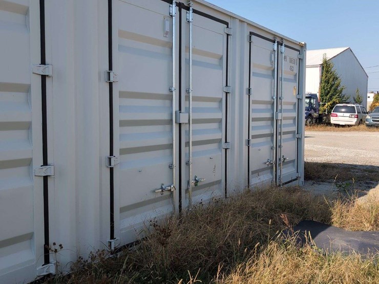40-ft-shipping-container---multi-door-mmpu-10653045g3-image-3