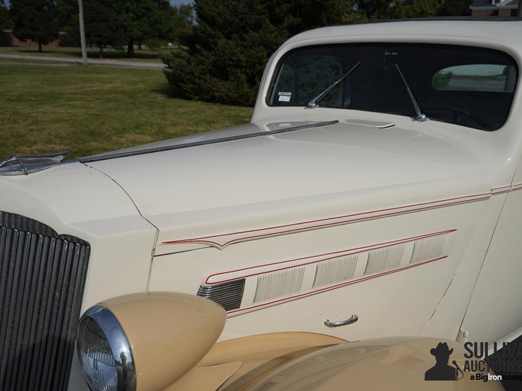 run-#93---1937-packard-114"-2-door-coupe-image-11