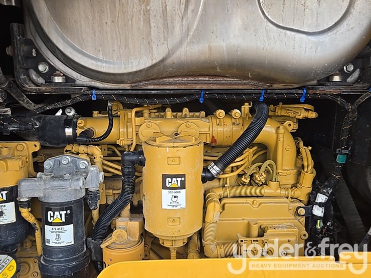 2019-caterpillar-930-image-53