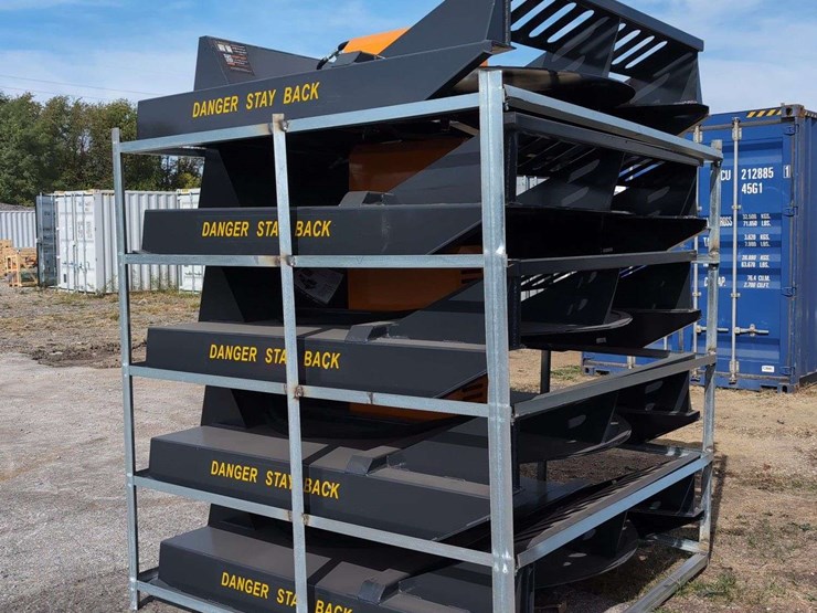 (1)-wolverine-skid-steer-brush-cutter---bc-13-72w-image-1