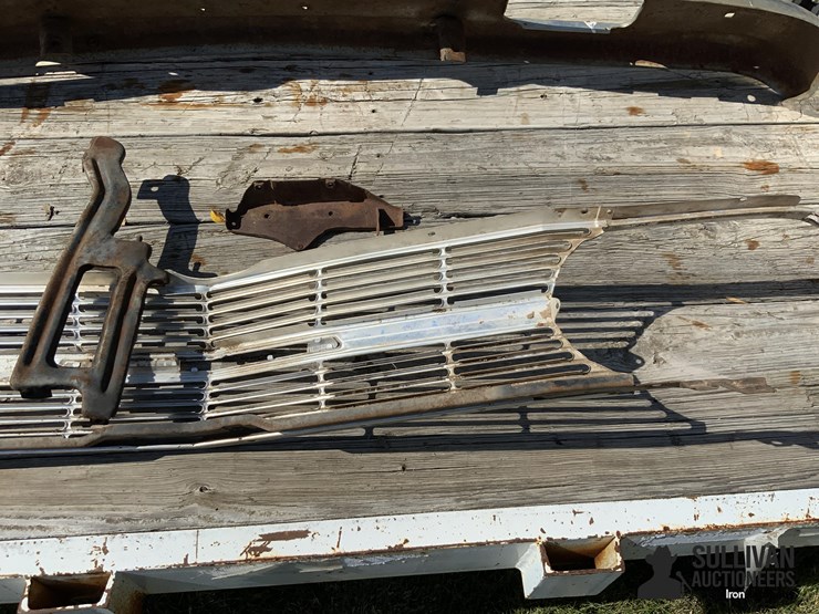 1965-chevrolet-chevelle-grille-&-bumper-image-15