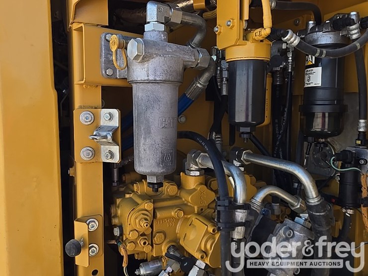 2019-caterpillar-315f-image-56