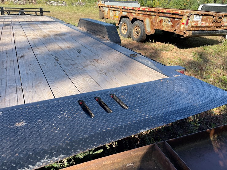 #600-•-2022-load-trail-th20-tilt-deck-trailer-(has-mi.-title)-(houghton,-mi)-image-24
