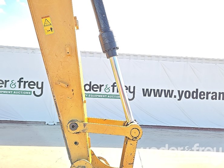 2019-caterpillar-315f-image-31