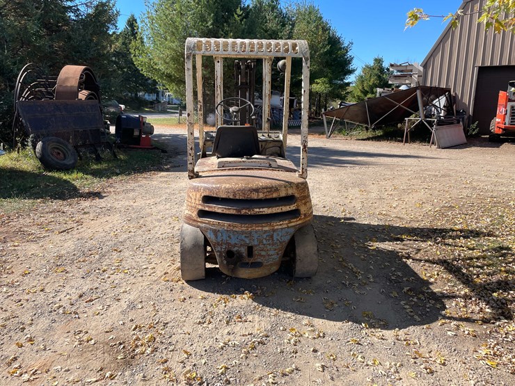 #312-•-hyster-gasoline-forklift-(oconto,-wi)-image-6