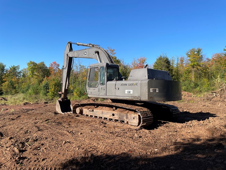 deere-790d-image-3