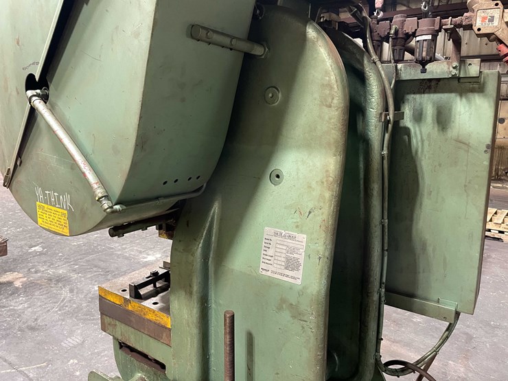 #6882-•-rousselle-punch-press-(kaukauna,-wi)-image-22