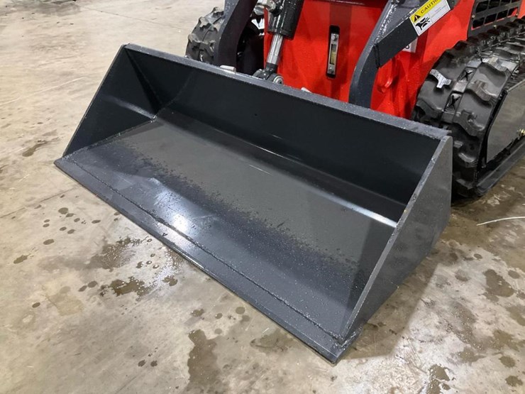 #1024-•-unused-ky380-mini-skid-steer-image-6