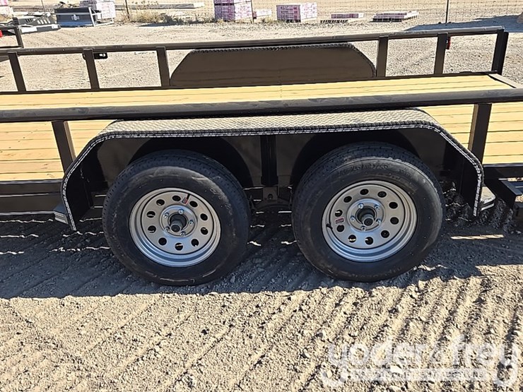 unused-double-a-trailers-tandem-axle-utility-trailer,-83-x-16-t/a-3500#-7000-gvwr.-2-3/8-pipe-top,-4"-wrap-tonuge,-2"-ram-coupler,-st205/77r15-on-5-hole-rim,-ramp-lip-tail-board-holder-image-14