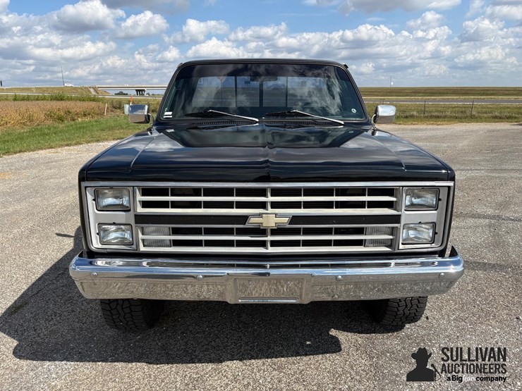 1987-chevrolet-silverado-image-2
