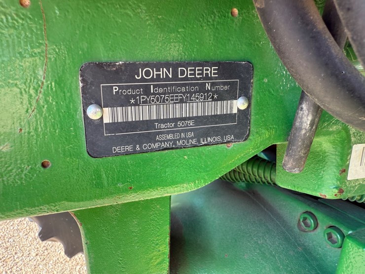 john-deere-5075e-image-28