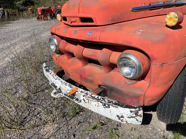#424-•-vintage-ford-1-1/2-ton-single-axle-dump-truck-(no-title)-(houghton,-mi)-image-8