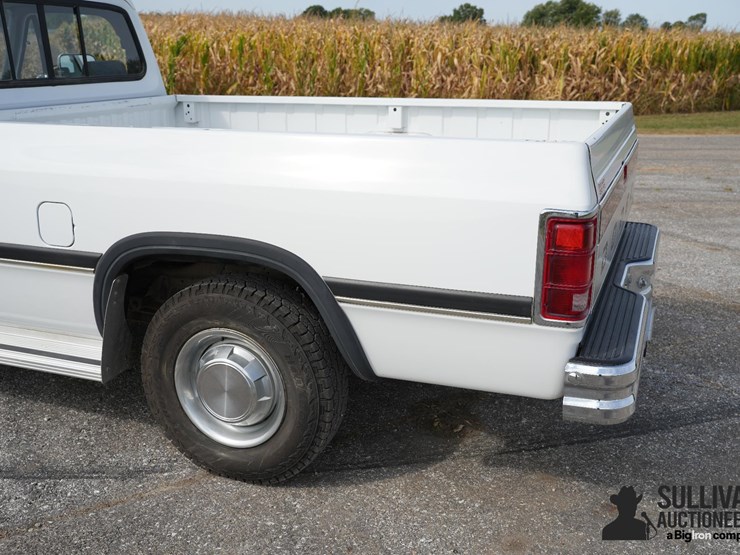 1992-dodge-ram-250-image-18