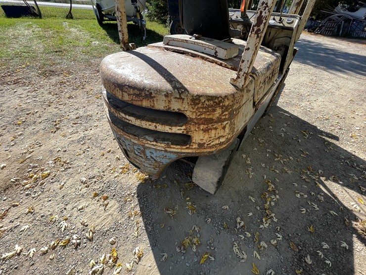 #312-•-hyster-gasoline-forklift-(oconto,-wi)-image-32