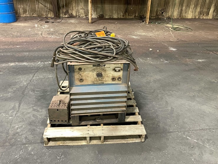 #6881-•-miller-arc-welder-(kaukauna,-wi)-image-8
