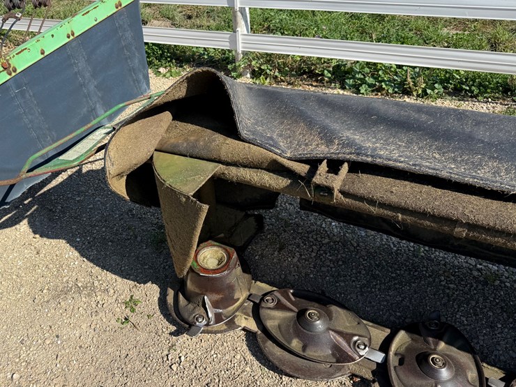 #210-•-john-deere-3-point-mower-(deforest,-wi)-image-10