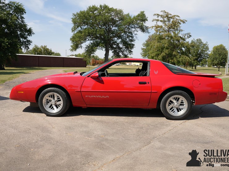 run-#61---1991-pontiac-firebird-formula-ws6-image-9