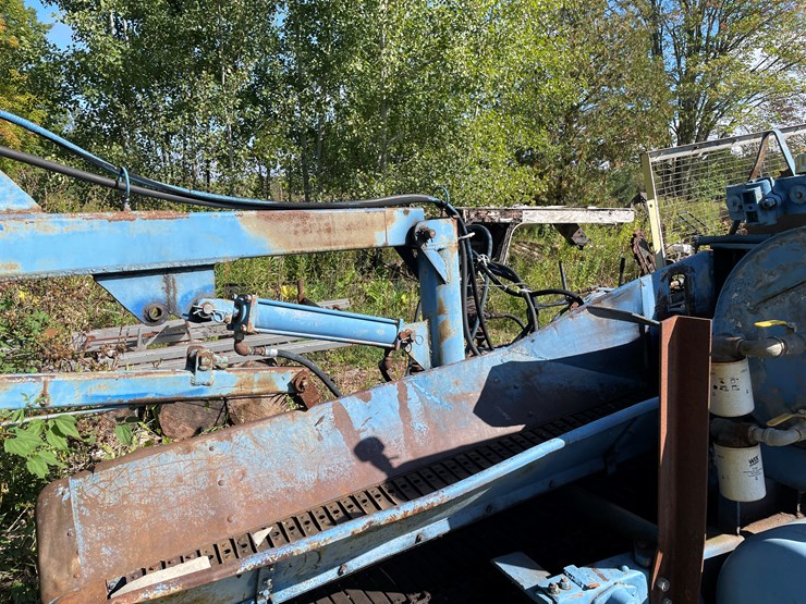 #112-•-circular-saw-firewood-processor-(ironwood,-mi)-image-6
