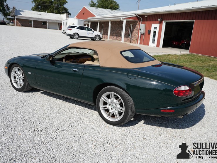 run-#11---2001-jaguar-xk8-convertible-image-7