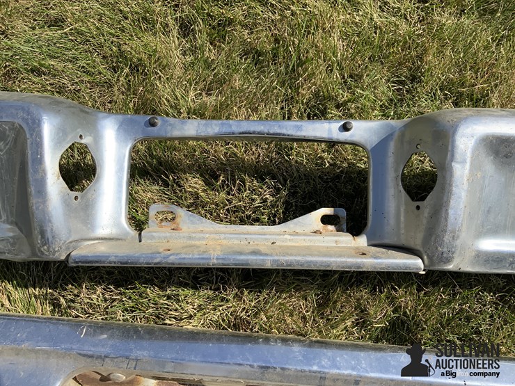 1965-chevrolet-chevelle-rear-bumpers-image-9