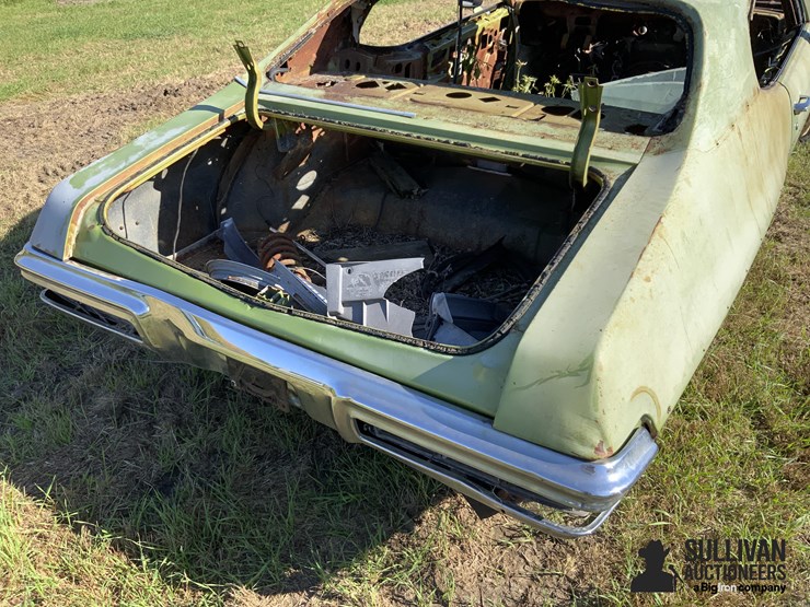 1971-pontiac-lemans-sport-2-dr.-hardtop-image-12