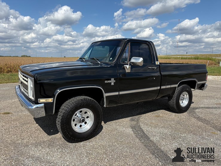 1987-chevrolet-silverado-image-1