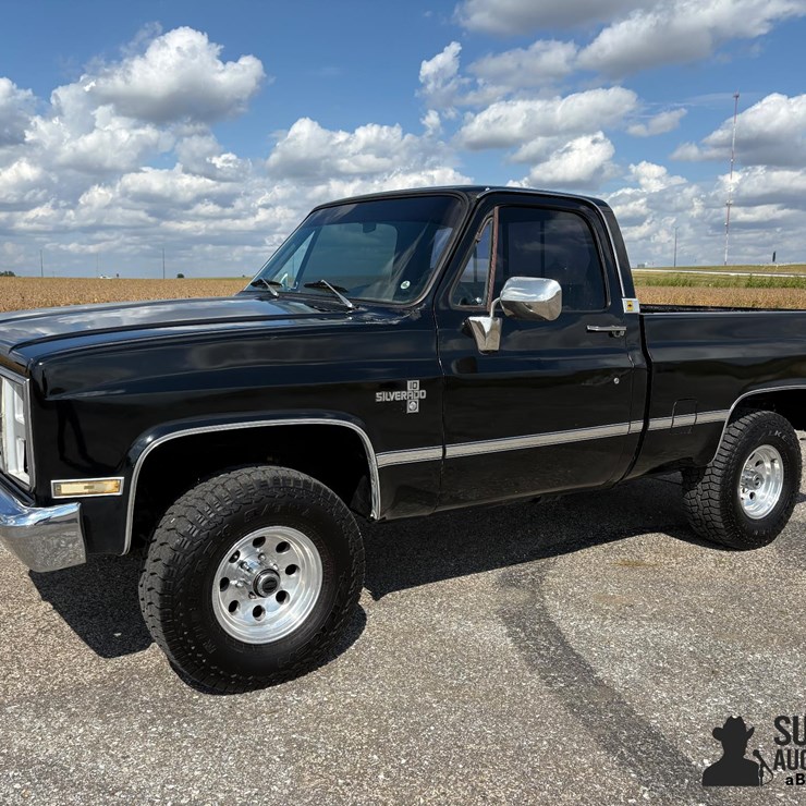 1987 CHEVROLET SILVERADO