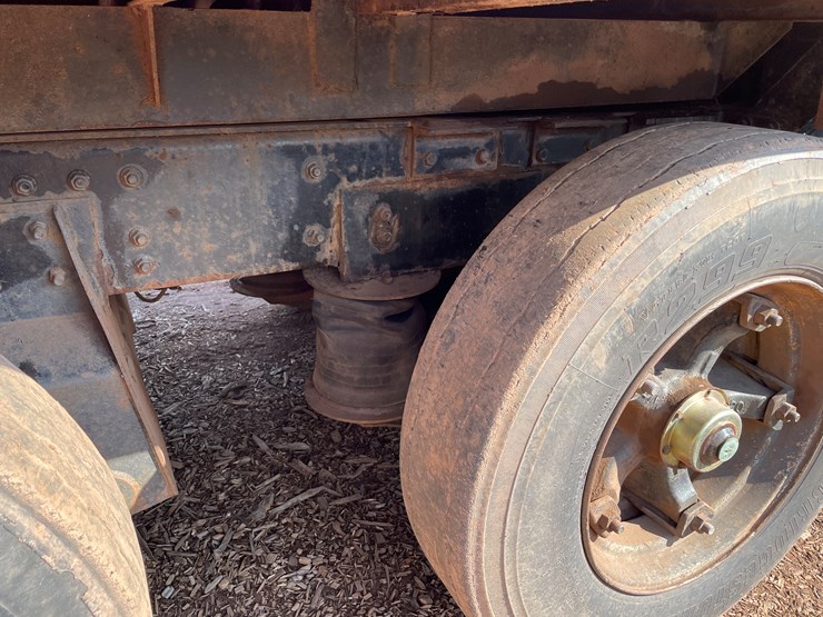 #412-•-1988-white-gmc/autocar-quad-axle-dump-truck-(title-in-delay)-(wakefield,-mi)-image-41