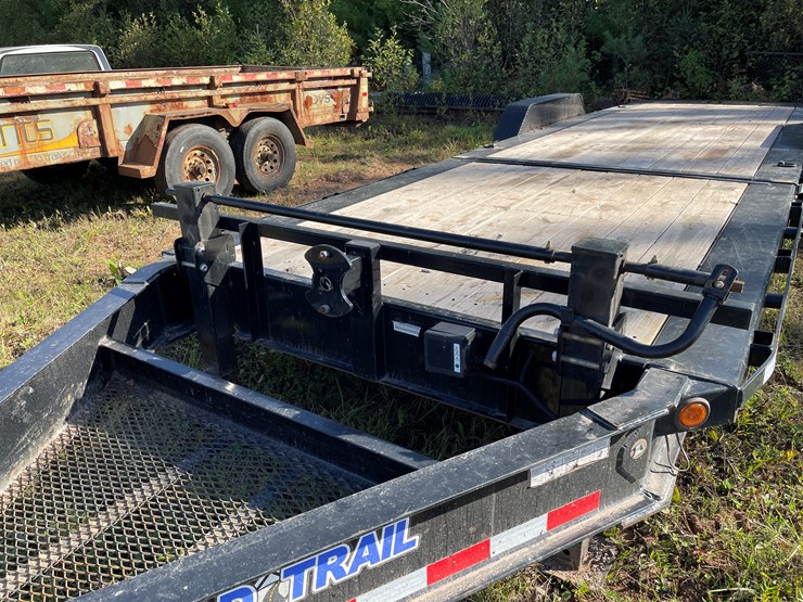 #600-•-2022-load-trail-th20-tilt-deck-trailer-(has-mi.-title)-(houghton,-mi)-image-9