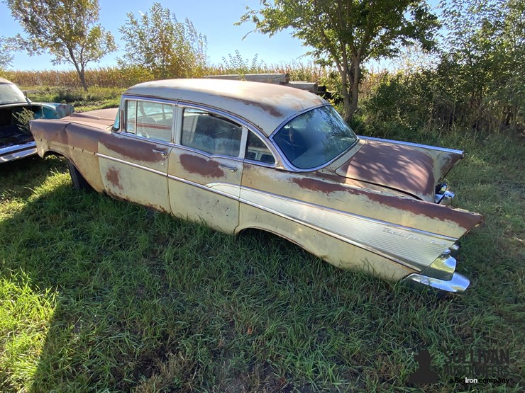 1957-chevrolet-4-dr.-bel-air-image-8