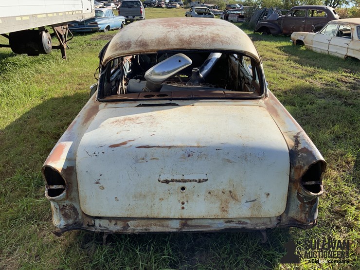 1955-chevrolet-4-dr.-sedan-image-6