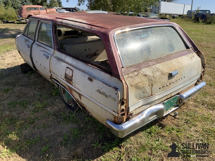 1965-chevrolet-malibu-wagon-image-7