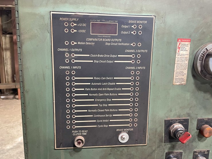 #6882-•-rousselle-punch-press-(kaukauna,-wi)-image-10