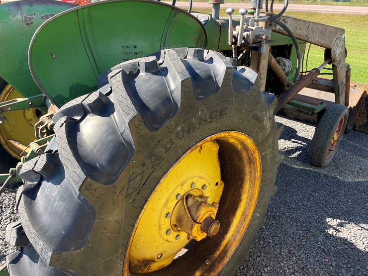1963-john-deere-1010-image-22