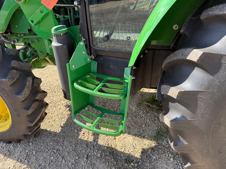 john-deere-5075e-image-21