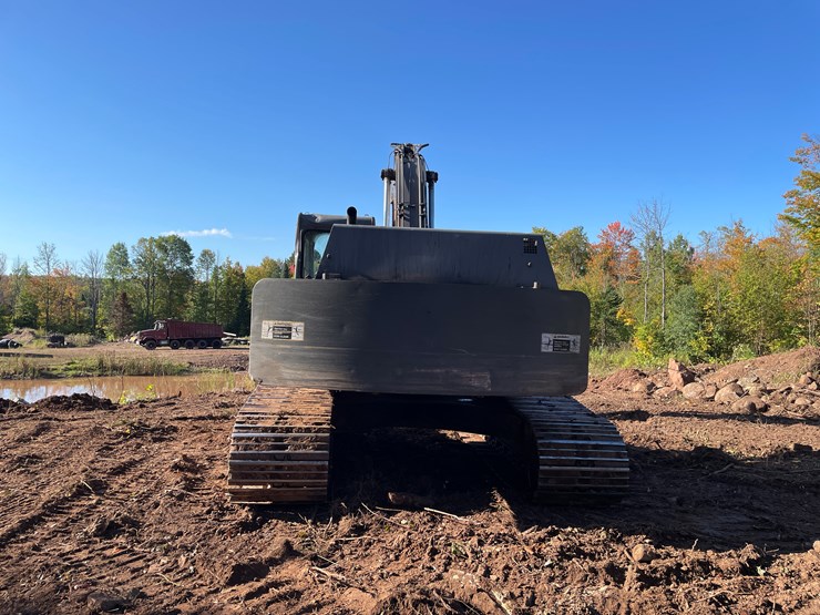 deere-790d-image-4