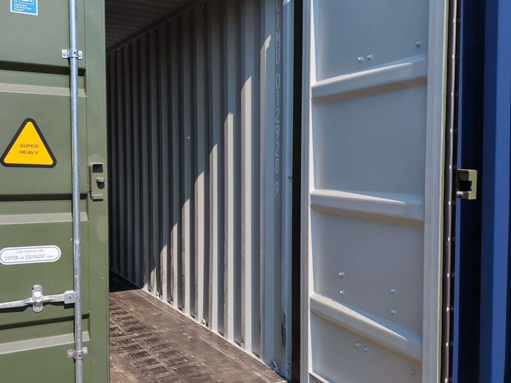 40-ft-shipping-container---cimu01292845g1---hunter-green-image-6