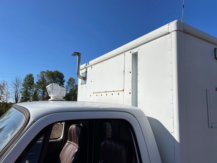 #516-•-1984-chevy-d350-4x4-pickup-(title-in-delay)-(wakefield,-mi)-image-13