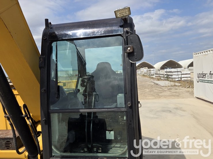 2014-caterpillar-307e2-image-52