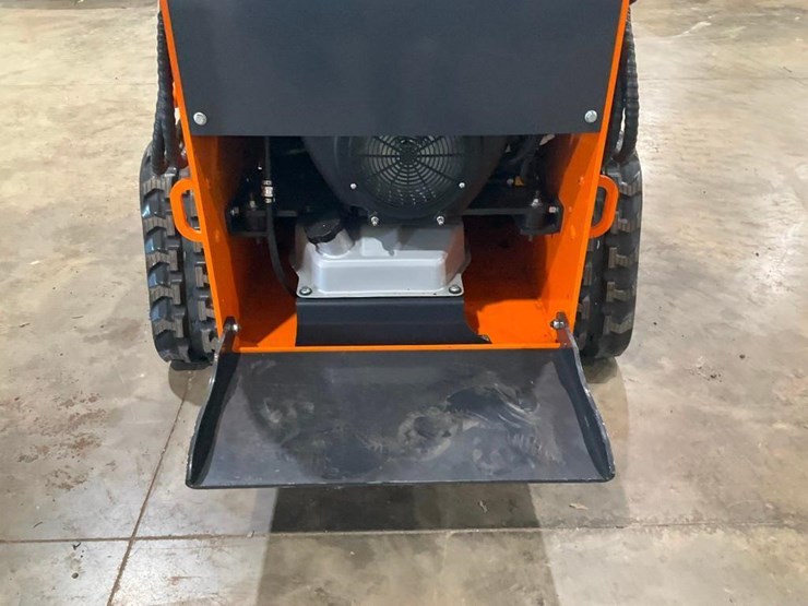 #1008-•-new-land-hero-ldh-t460-mini-track-skid-steer-loader-image-10