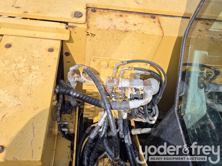 2014-caterpillar-307e2-image-23