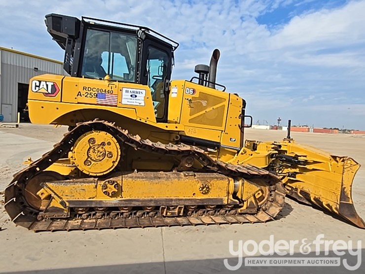 2019-caterpillar-d6-lgp-image-6