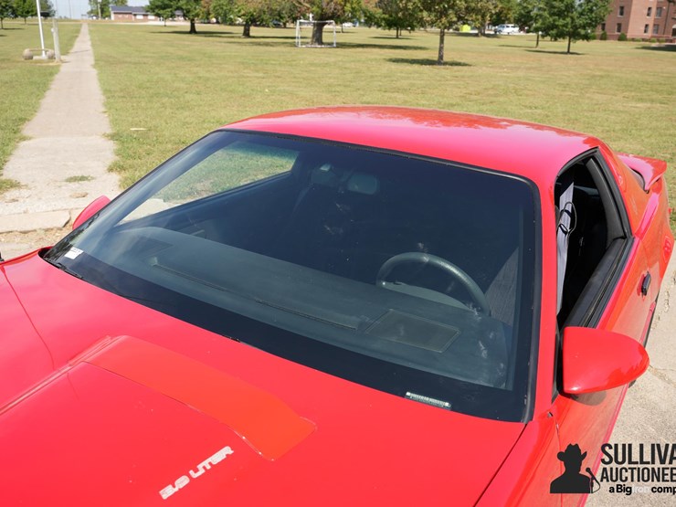 run-#61---1991-pontiac-firebird-formula-ws6-image-13
